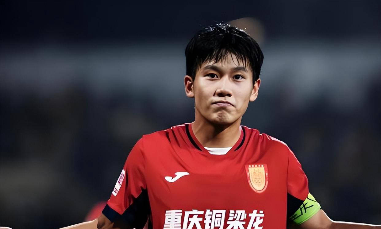 重庆铜梁龙本轮战胜武汉三镇,22岁射手向余望官宣离队加盟德甲多特